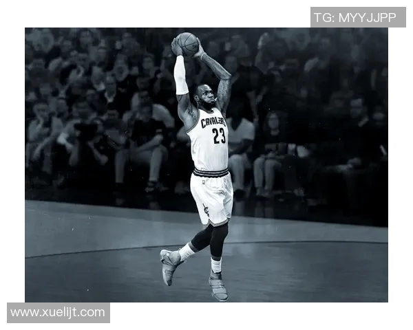 詹姆斯的篮球传奇之路与未来发展展望分析 詹姆斯的篮球传奇之路与未来发展展望分析