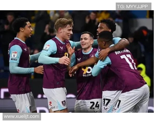 谢周三与加的激烈对决揭示英冠联赛新格局与球队实力对比分析 谢周三与加的激烈对决揭示英冠联赛新格局与球队实力对比分析