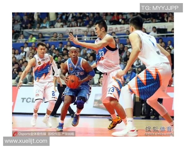 CBA焦点战北京北控迎战上海队期待精彩对决与球员表现 CBA焦点战北京北控迎战上海队期待精彩对决与球员表现