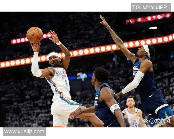 NBA2016年西部决赛回顾雷霆队的辉煌与挑战分析